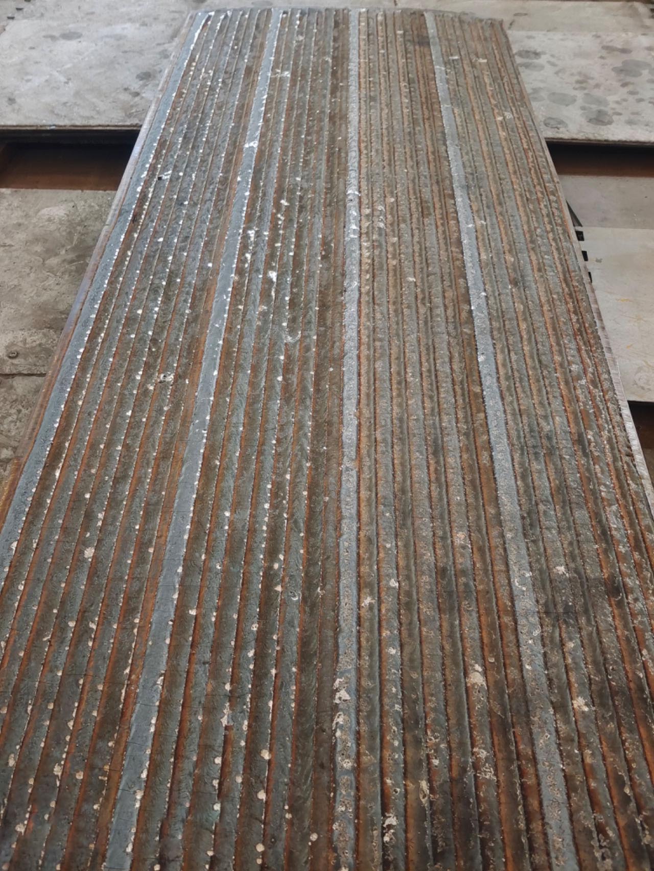 明弧焊堆焊耐磨板（整板）